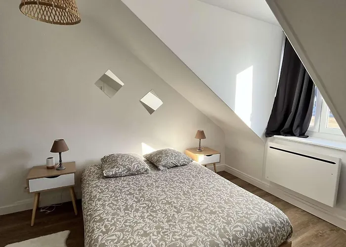 Charme : Grand A - Fr-1-870-32 *