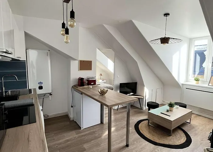 Charme : Grand A - Fr-1-870-32 Lägenhet *