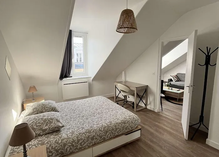 Charme : Grand A - Fr-1-870-32